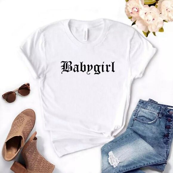 Babygirl ♡ Tee Shirt - Picture 4 of 11